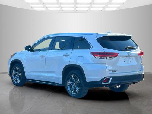 2018 Toyota Highlander 