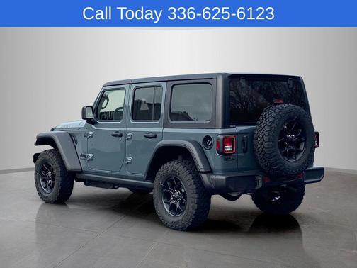 Anvil Clearcoat 2026 Jeep Wrangler Sport