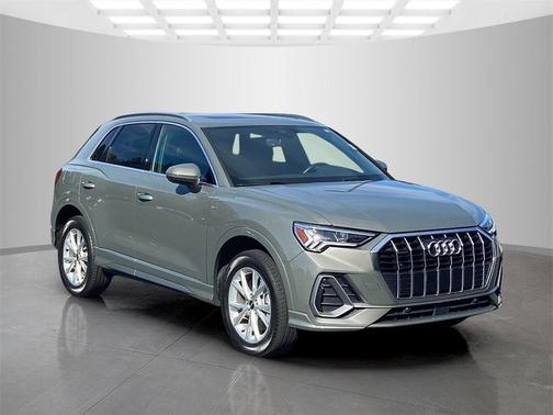 2024 Audi Q3 45 S line Premium