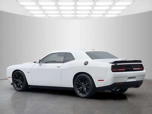 White Knuckle Clearcoat 2018 Dodge Challenger R/T