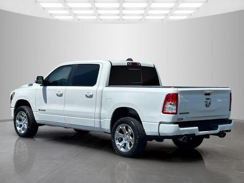 Bright White Clearcoat 2019 RAM 1500 Big Horn