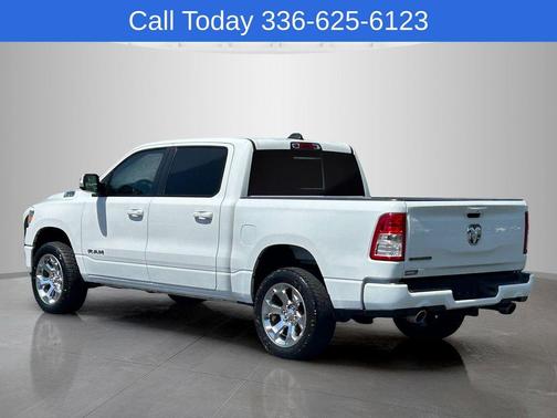 Bright White Clearcoat 2019 RAM 1500 Big Horn