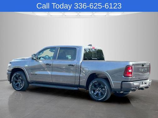 Granite Crystal Clearcoat Metallic 2026 RAM 1500 Big Horn/Lone Star