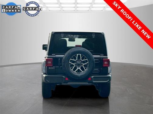 2024 Jeep Wrangler Sahara