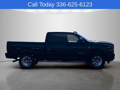 Diamond Black 2026 RAM 2500 Big Horn