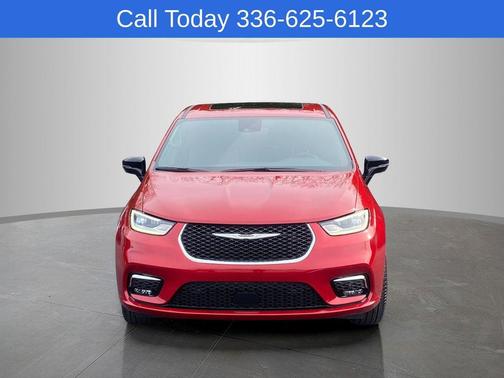 Red 2026 Chrysler Pacifica Limited