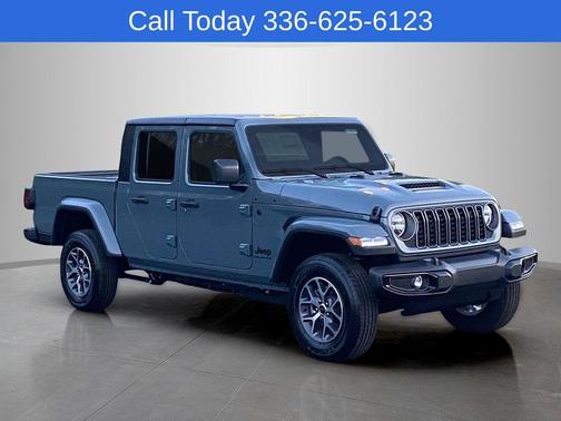 Anvil Clearcoat 2026 Jeep Gladiator Sport
