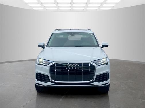 2022 Audi Q7 55 Premium
