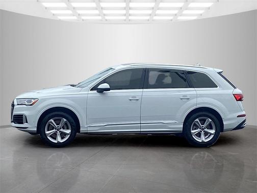 2022 Audi Q7 55 Premium