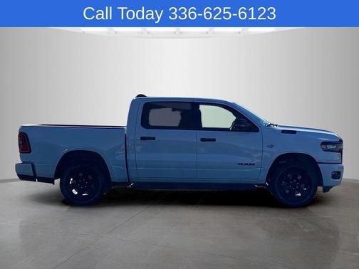 Bright White Clearcoat 2026 RAM 1500 Big Horn/Lone Star