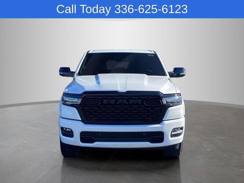 Bright White Clearcoat 2026 RAM 1500 Big Horn/Lone Star