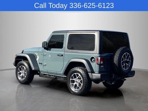 Anvil Clearcoat 2026 Jeep Wrangler Sport