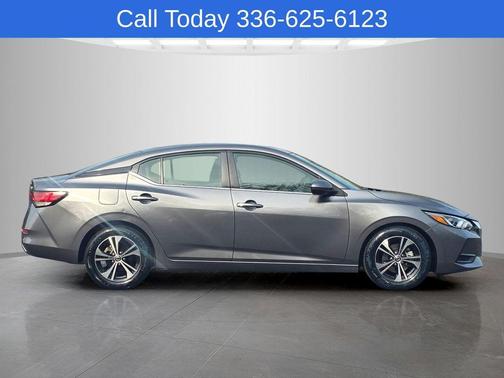 Gun Metallic 2022 Nissan Sentra SV