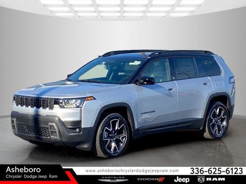 Silver Zynith Clearcoat 2026 Jeep Cherokee Overland