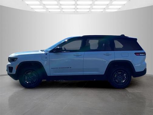 2024 Jeep Grand Cherokee 4xe Trailhawk