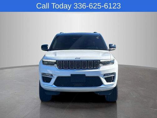 Bright White Clearcoat 2024 Jeep Grand Cherokee Summit