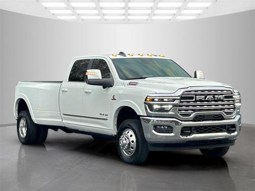 2026 RAM 3500 Limited