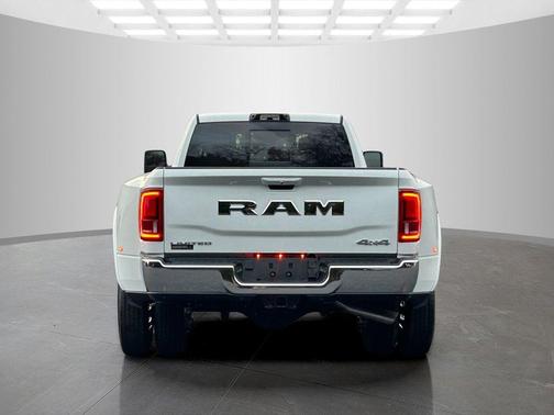 2026 RAM 3500 Limited