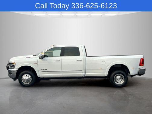 Bright White Clearcoat 2026 RAM 3500 Limited