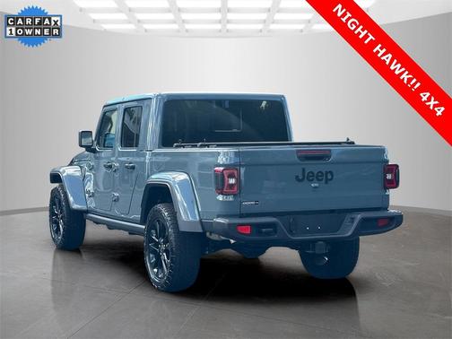 2024 Jeep Gladiator Nighthawk