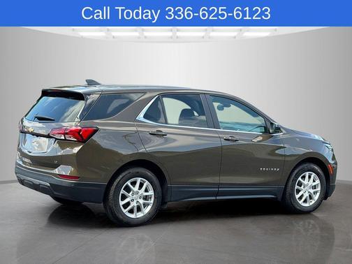 Harvest Gold / Bronze 2024 Chevrolet Equinox LT