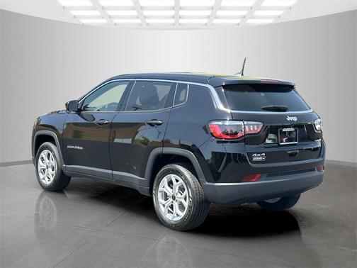 2025 Jeep Compass Sport