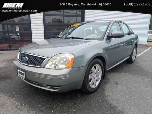 Grey 2006 Ford Five Hundred SE
