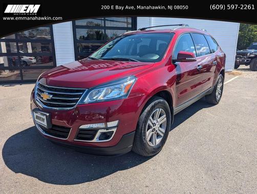 Burgundy 2017 Chevrolet Traverse 2LT