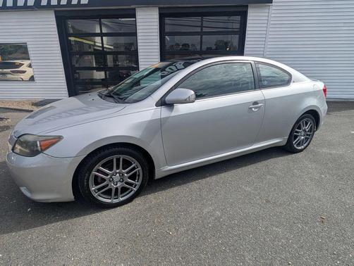 Classic Silver Metallic 2006 Scion tC Base