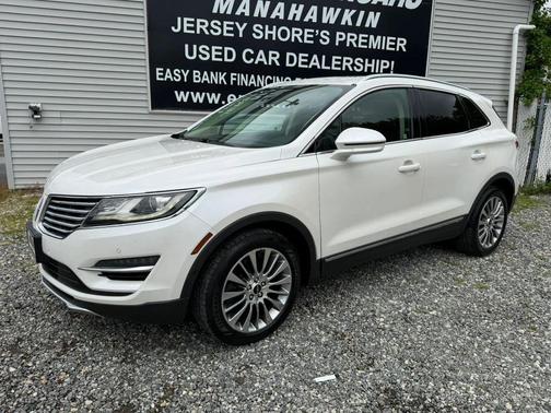 White Platinum Metallic Tri-Coat 2015 Lincoln MKC Base