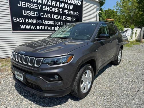 Granite Crystal Metallic Clearcoat 2022 Jeep Compass Latitude