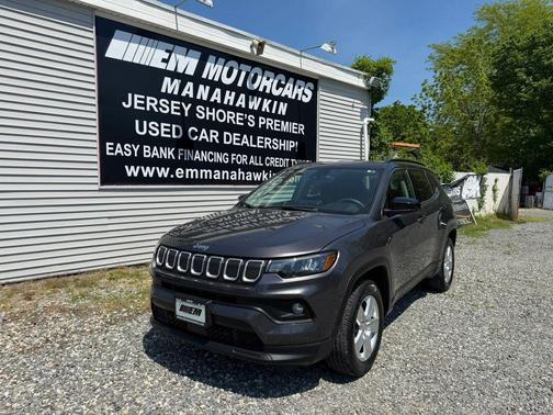 Granite Crystal Metallic Clearcoat 2022 Jeep Compass Latitude
