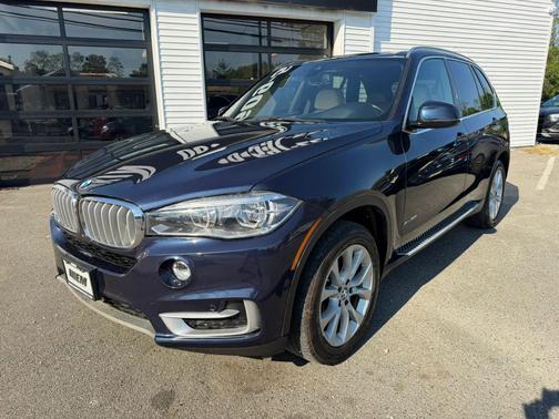 Imperial Blue Metallic 2018 BMW X5 xDrive35i