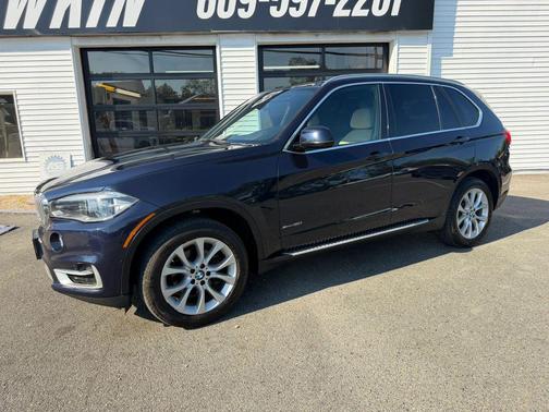 Imperial Blue Metallic 2018 BMW X5 xDrive35i