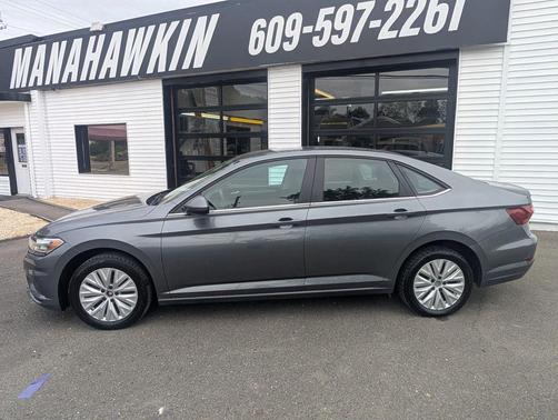 Platinum Gray Metallic 2019 Volkswagen Jetta 1.4T S