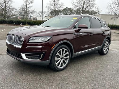2019 Lincoln Nautilus Select