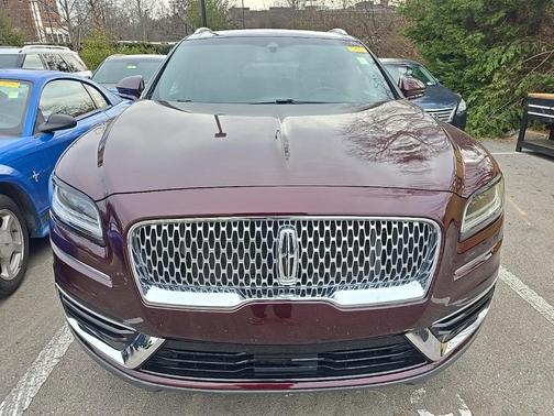 2019 Lincoln Nautilus Select