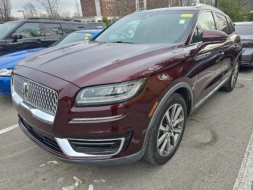 2019 Lincoln Nautilus Select