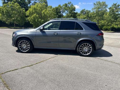 Gray 2023 Mercedes-Benz GLE 450 4MATIC