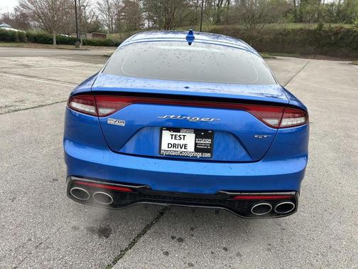 2022 Kia Stinger GT1