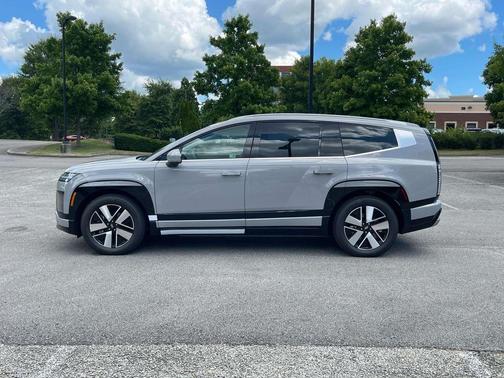 Cyber Gray 2026 Hyundai IONIQ 9 SEL