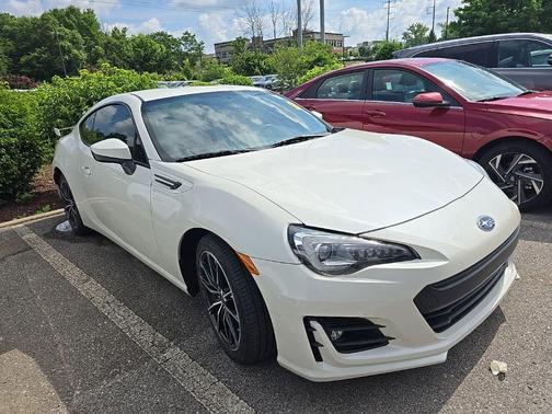 Crystal White Pearl 2020 Subaru BRZ Limited
