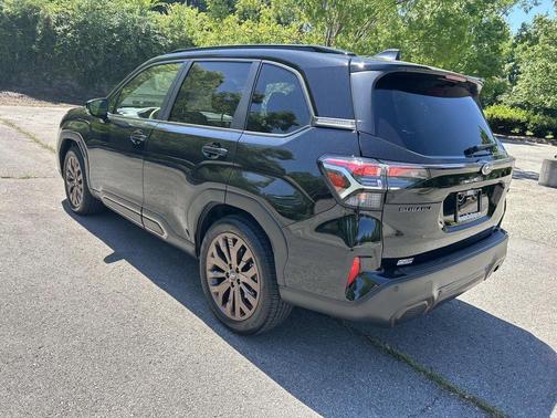 Crystal Black Silica 2025 Subaru Forester Sport