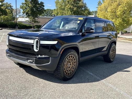2023 Rivian R1S Adventure Quad Motor Large Pack