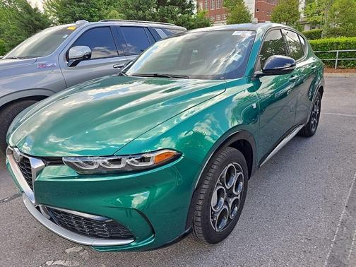 Verde 2024 Alfa Romeo Tonale Ti