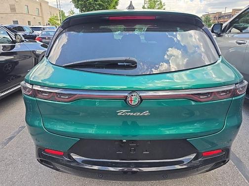 Verde 2024 Alfa Romeo Tonale Ti