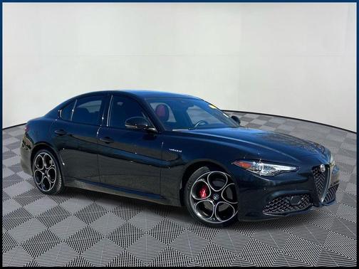 Black 2022 Alfa Romeo Giulia Veloce