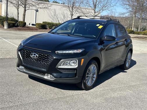 2021 Hyundai KONA SEL Plus