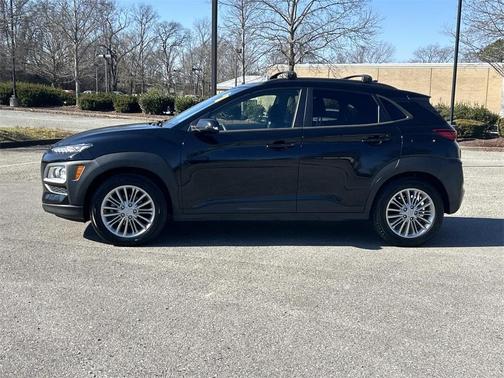 2021 Hyundai KONA SEL Plus