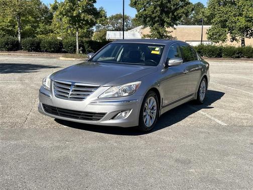 2013 Hyundai Genesis 3.8